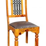 CAP JALI WOODEN CHAIR